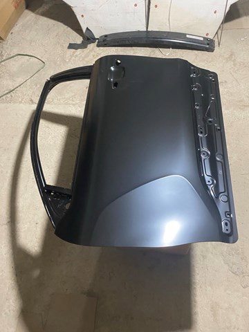 9835013480 Peugeot/Citroen Porta dianteira esquerda