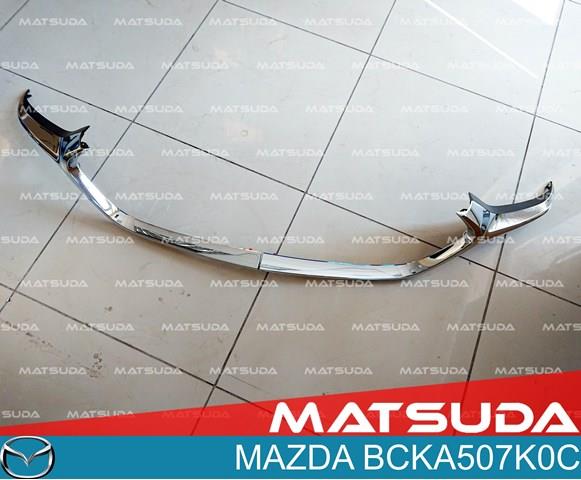 Compre BCKA507K0C Mazda Moldura de grelha do radiador esquerdo