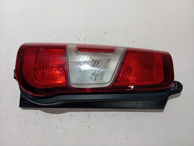 Compre 9819235880 Opel Lanterna traseira esquerda
