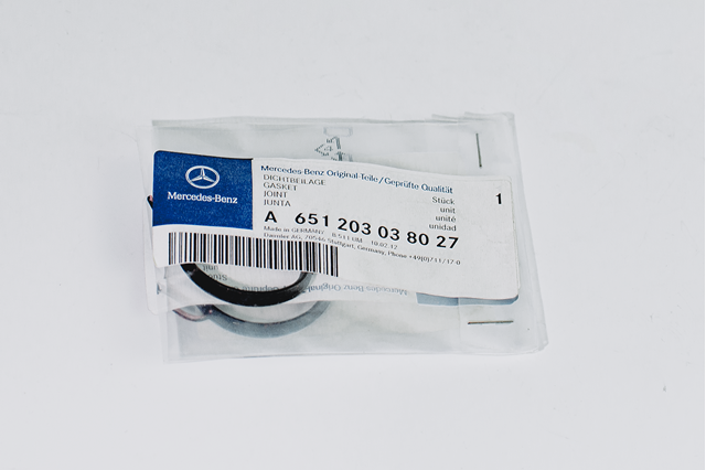  Mercedes A651203038027