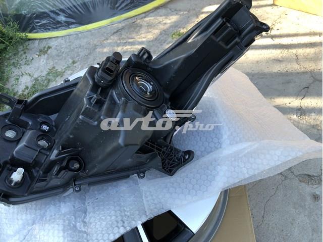 Luz direita 81130K0060 Toyota