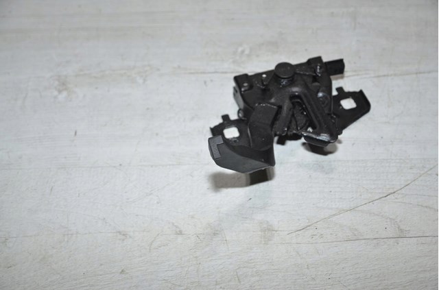 Fecho da capota Renault (RVI) 656014131R preço, a partir de 71,51 USD