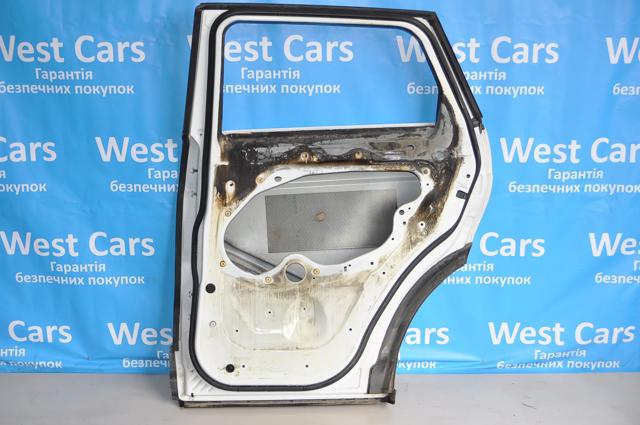 LR028556 Land Rover Porta traseira direita