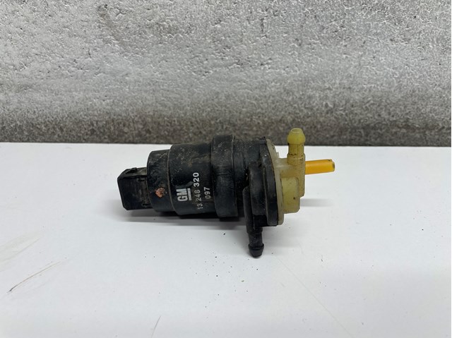 Bomba de motor de fluido para lavador de vidro dianteiro General Motors 13248320 preço, a partir de 14,10 USD