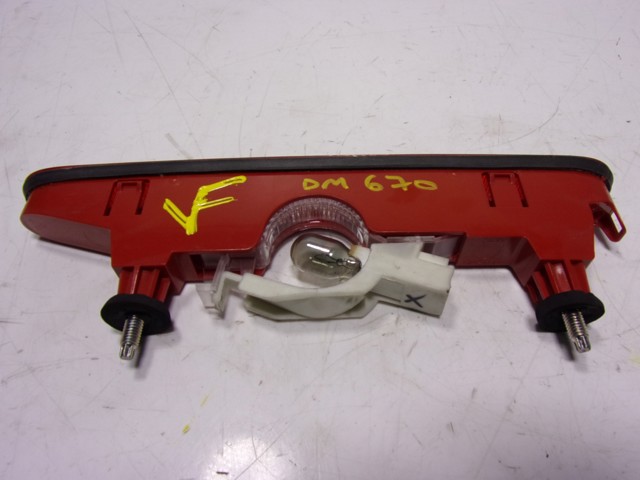  Sinal de parada traseiro adicional Citroen Berlingo сaixa (K9) (2018 - 2026) 