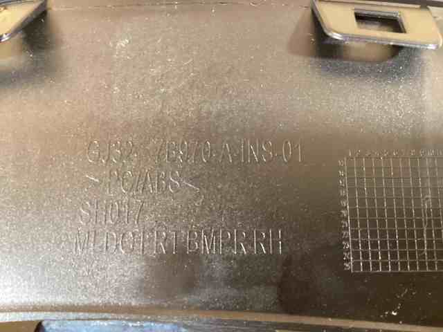 Moldura direita de grelha do pára-choque dianteiro Land Rover LR079389 preço, a partir de 97,20 USD
