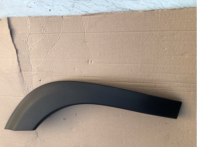 Expansor direito (placa sobreposta) de arco do pára-lama traseiro Toyota 750870D010 preço, a partir de 60,67 USD