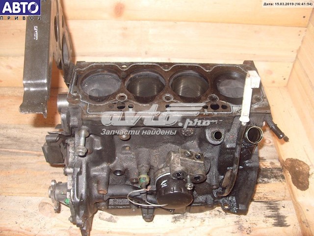 F8QT Mitsubishi Motor montado