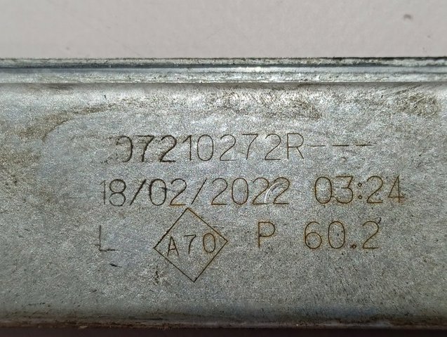 807210272R Renault (RVI) Mecanismo de acionamento de vidro da porta dianteira esquerda