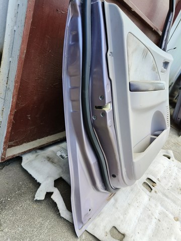 Porta dianteira esquerda Mitsubishi Grandis  NAW