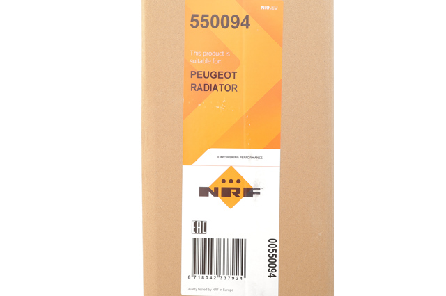 Radiador de esfriamento de motor 550094 NRF