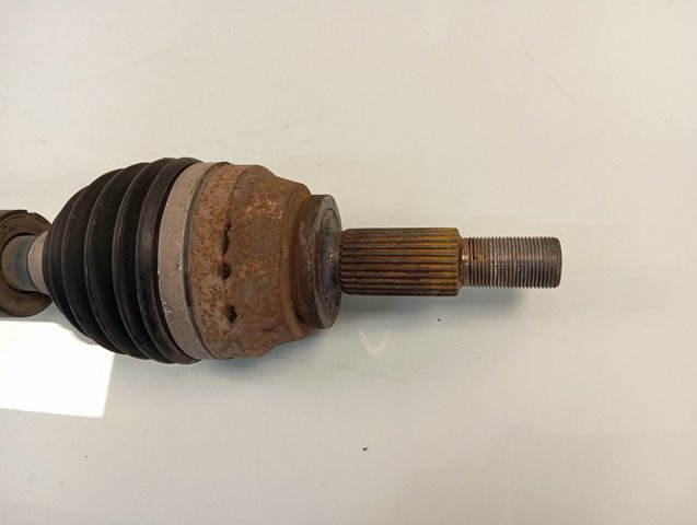 Semieixo (acionador) dianteiro esquerdo Renault (RVI) 391018508R preço, a partir de 199,20 USD