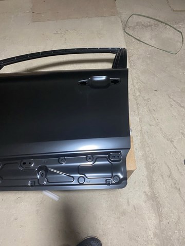 9835013480 Peugeot/Citroen Porta dianteira esquerda