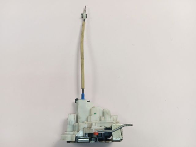 Fecho da porta dianteira direita 51969787 Fiat/Alfa/Lancia