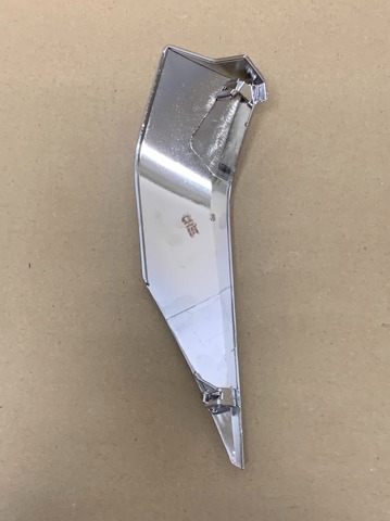 Moldura da luz esquerda 5314860030 Toyota