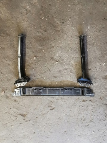 Reforçador dianteiro de plataforma veicular 9830019380 Peugeot/Citroen
