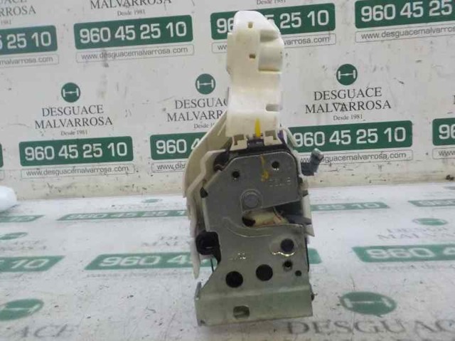 51983603 Fiat/Alfa/Lancia Fecho da porta dianteira esquerda