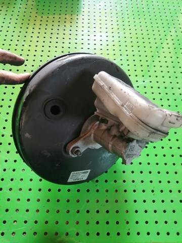 Compre 8V512B195DF Ford Reforçador dos freios a vácuo