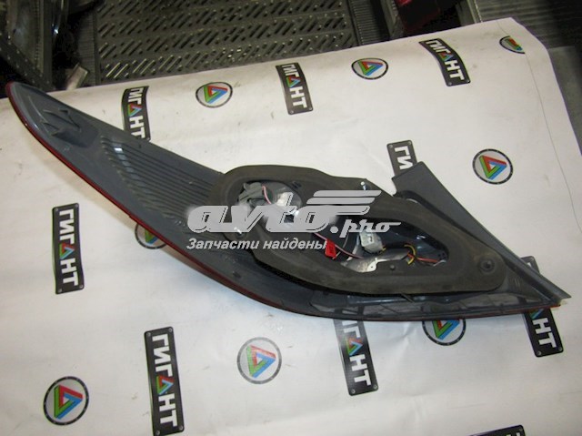 Lanterna traseira direita 924024L030 Hyundai/Kia