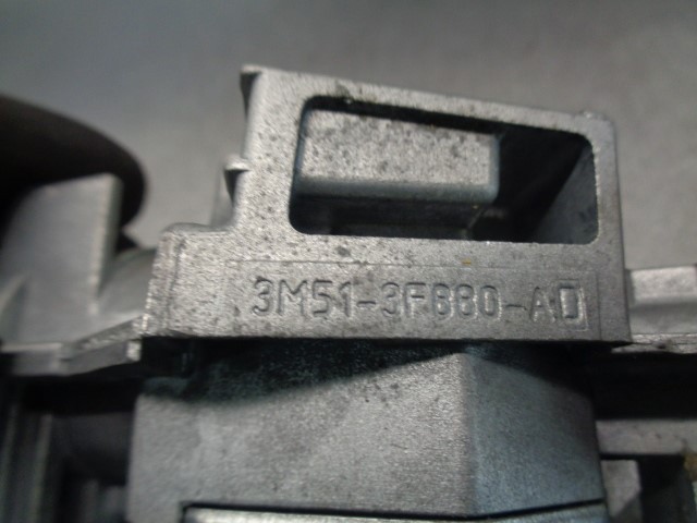 Fecho de ignição 3M513F880AD Mazda