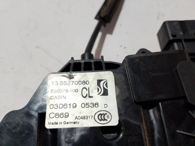 Fecho da porta dianteira esquerda Peugeot/Citroen 1676851680