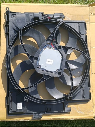 Difusor do radiador de esfriamento, montado com motor e roda de aletas Polcar 20D123W4 preço, a partir de 308,83 USD