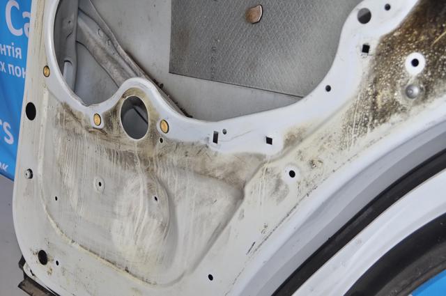 Porta traseira direita LR028556 Land Rover