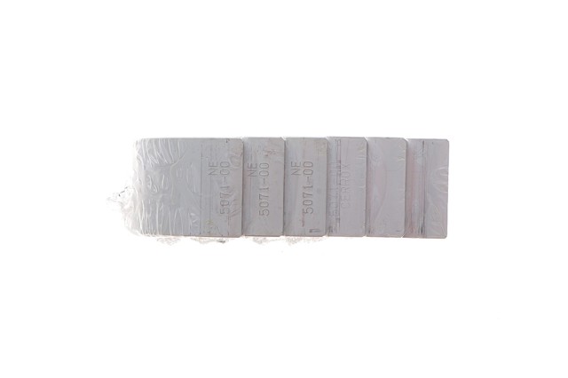 Compre 181050002100 NE/NPR Folhas inseridas de cambota de biela, kit, padrão (STD)