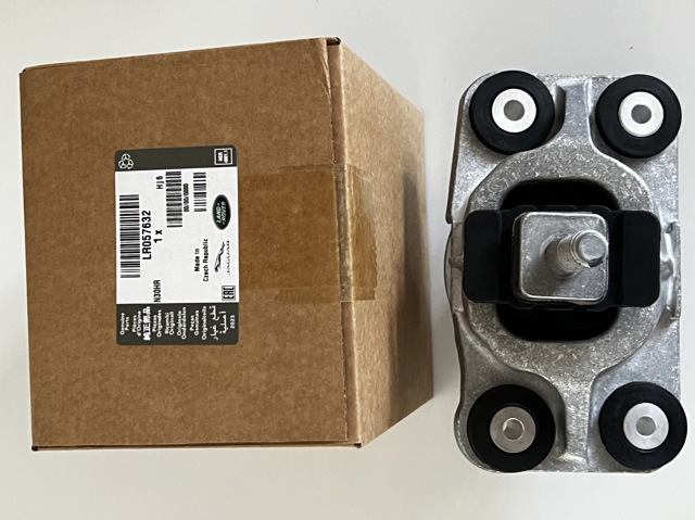 Coxim (suporte) esquerdo/direito de motor LR057632 Land Rover