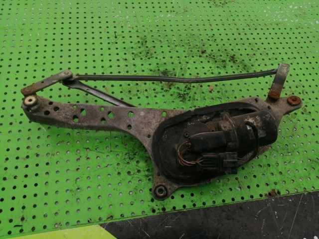 8200000525 Renault (RVI) Trapézio de limpador pára-brisas