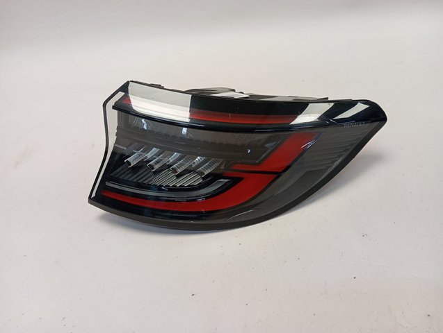 Compre 265501807R Renault (RVI) Lanterna traseira direita externa