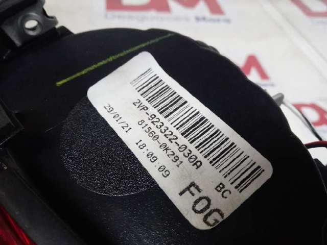 Lanterna traseira esquerda 815600K291 Toyota
