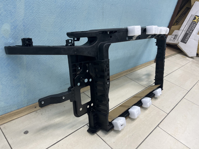 Compre FP3268200 FPS Suporte do radiador montado (painel de montagem de fixação das luzes)