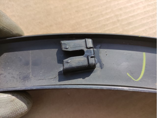 Expansor (placa sobreposta) de arco do pára-lama dianteiro direito VAG 5NN854732A9B9 preço, a partir de 38,68 USD