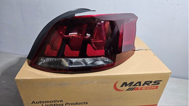 Compre 5501976RLDUE Depo/Loro/Abakus Lanterna traseira direita