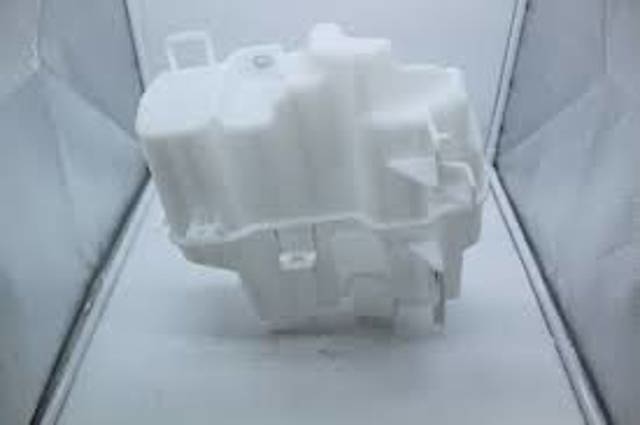 Tanque de fluido para lavador de vidro BJT667481 Mazda