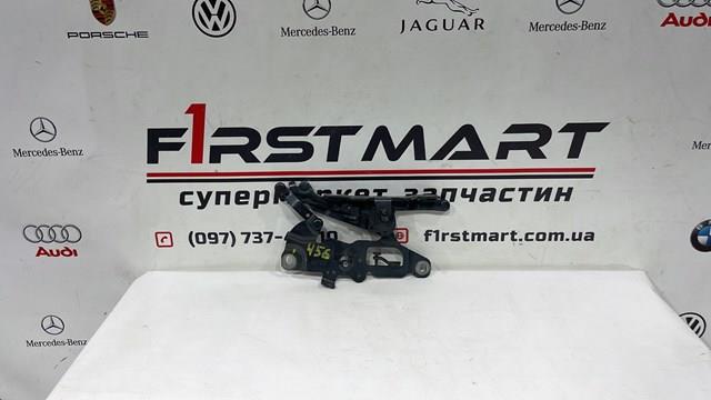 724988709 BMW 