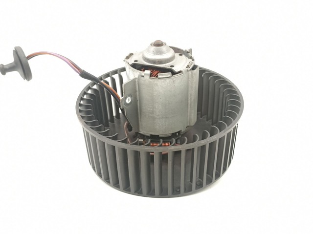 Motor de ventilador de forno (de aquecedor de salão) 96FW18565AF Ford