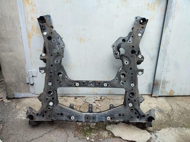 Viga de suspensão dianteira (plataforma veicular) 6884852 BMW