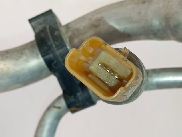 Mangueira de aparelho de ar condicionado, desde o radiador até o vaporizador Peugeot/Citroen 9831702180