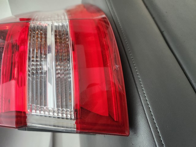 9678093880 Peugeot/Citroen Lanterna traseira direita externa