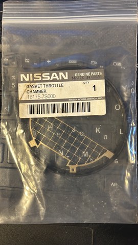 Compre 161757S000 Nissan/Infiniti 