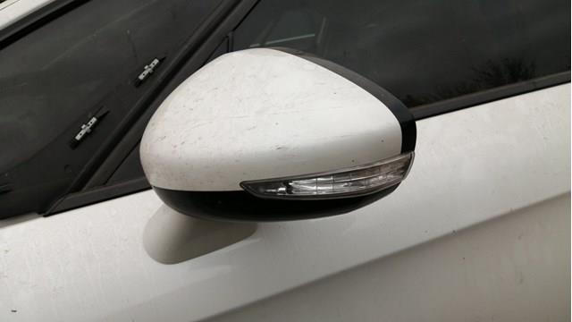 Espelho de retrovisão esquerdo 1607211780 Peugeot/Citroen