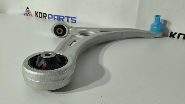 Braço oscilante inferior direito de suspensão dianteira Hyundai/Kia 54501AT000