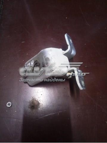 Compre D46158210B Mazda Gozno da porta dianteira esquerda