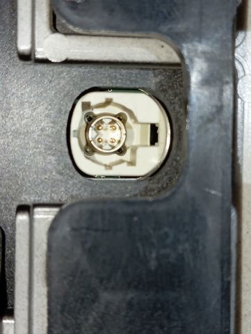 SU001B1546 Toyota Mostrador multifuncional