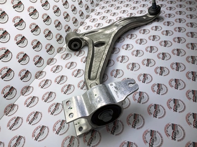 Compre A2473308802 Mercedes Braço oscilante inferior direito de suspensão dianteira