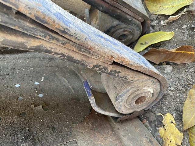 Suspensão de lâminas dianteira Mercedes A9433200202 preço, a partir de 1511,12 USD