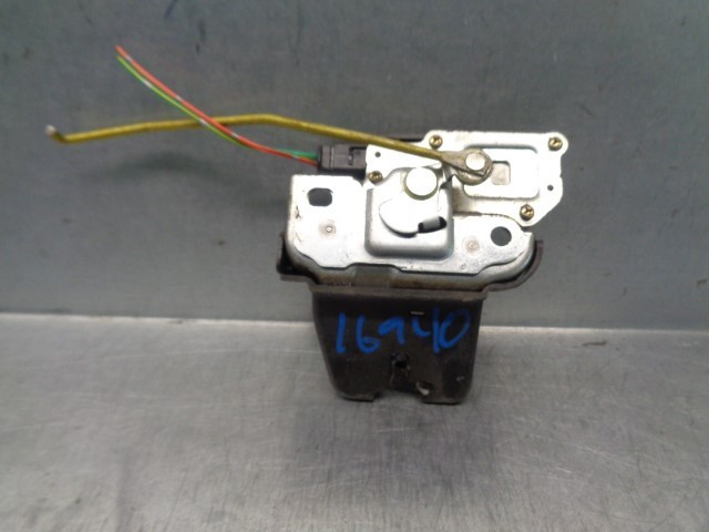 Fecho de tampa de porta-malas (de 3ª/5ª porta traseira) para Lexus IS  E1