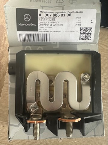 Relê-regulador do gerador (relê de carregamento) Mercedes A9079060100